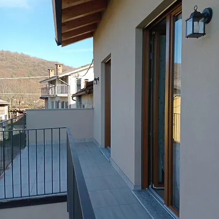 Il Castagno - Free Parking & Free Wi-fi Vista Montagna Apartmán *